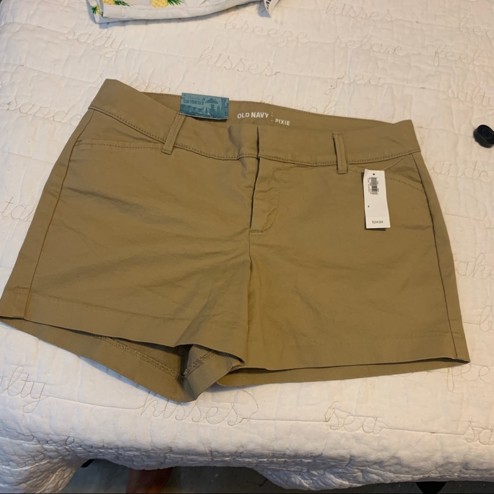 NWT old navy khaki pixie shorts